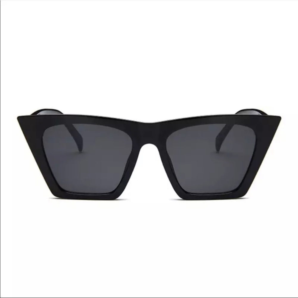Cat Eyes Sunglasses (new)